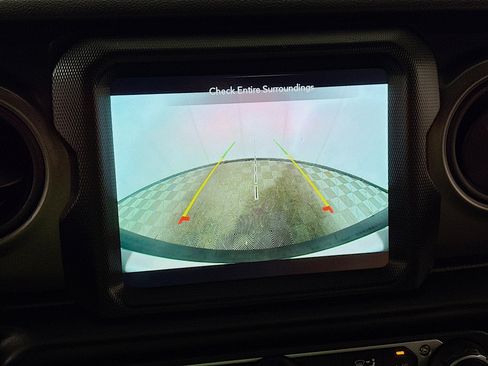 Used 2022 Jeep Wrangler Unlimited Sport image 3