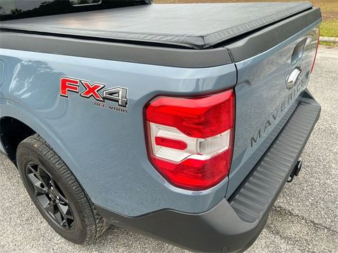Used 2024 Ford Maverick Lariat w/ FX4 Off-Road Package image 28