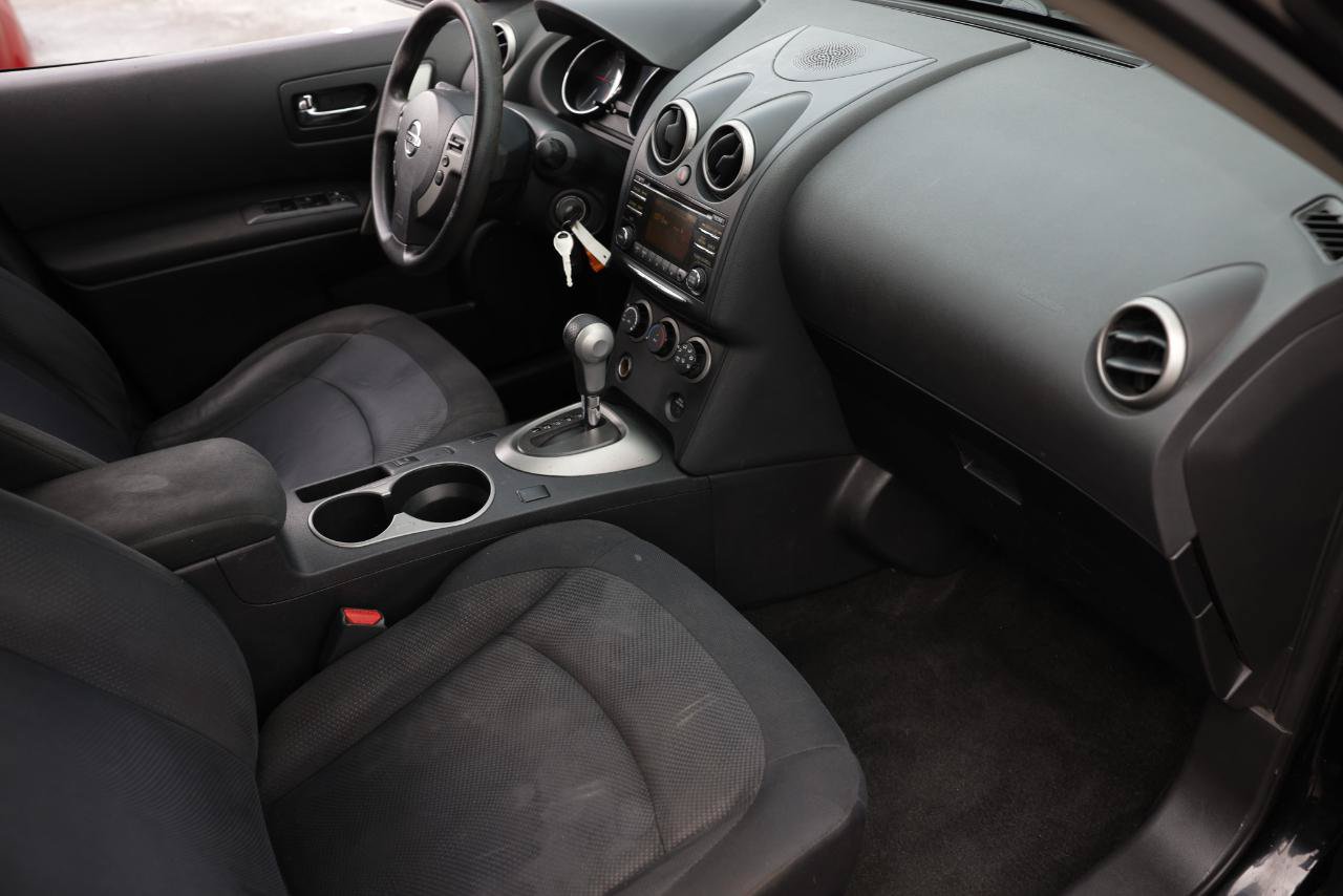 Used 2013 Nissan Rogue S w/ Special Edition Pkg AWD/4WD image 18