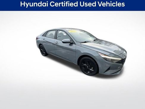 Certified 2023 Hyundai Elantra Blue image 2
