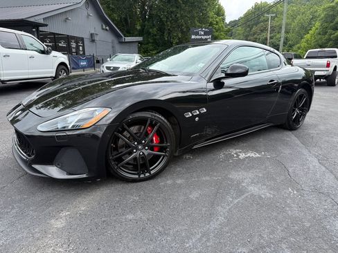 Used 2018 Maserati GranTurismo Sport RWD image 38