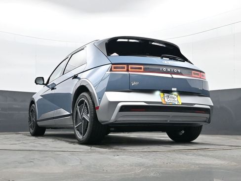 New 2026 Hyundai Ioniq 5 Limited image 26