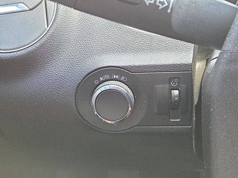 Used 2013 Chevrolet Camaro LS image 20