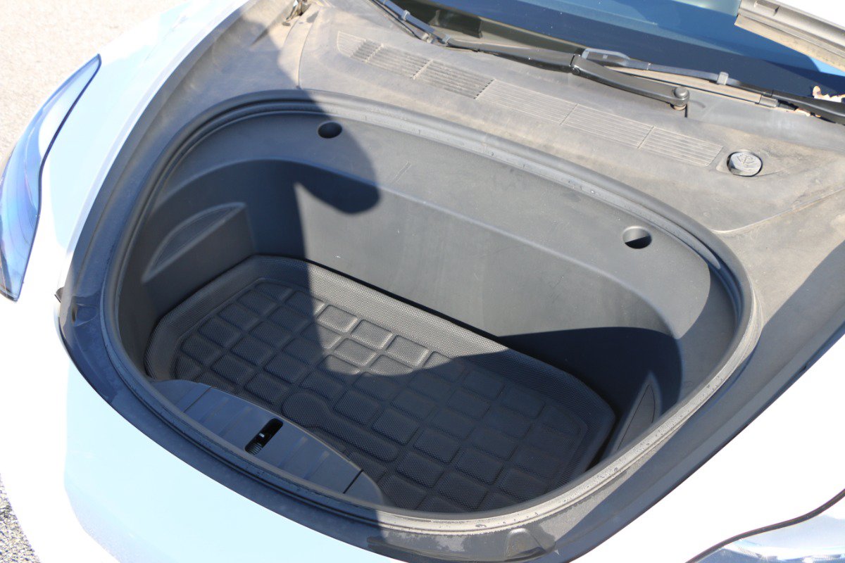 Used 2023 Tesla Model 3 Standard Range RWD image 25