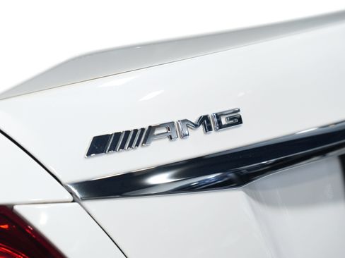 Used 2019 Mercedes-Benz E 63 AMG S image 20