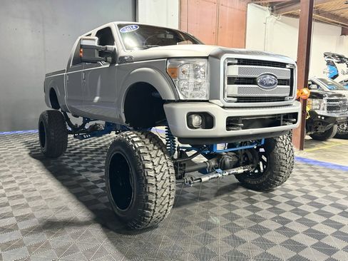 Used 2014 Ford F250 Platinum w/ FX4 Off-Road Package image 6