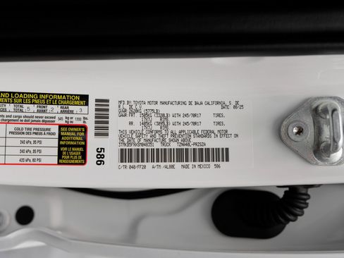 Used 2025 Toyota Tacoma SR5 image 36