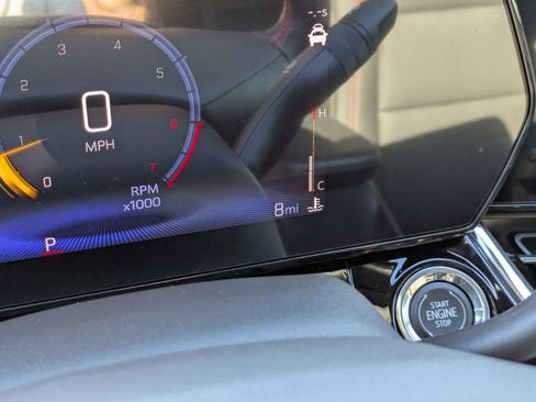 New 2026 Chevrolet Trax RS image 18