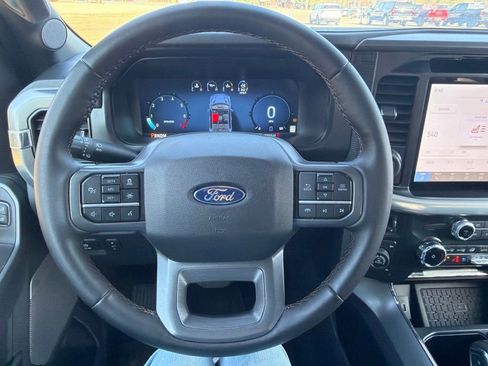 Used 2025 Ford F150 Lariat w/ Equipment Group 502A High AWD/4WD image 19