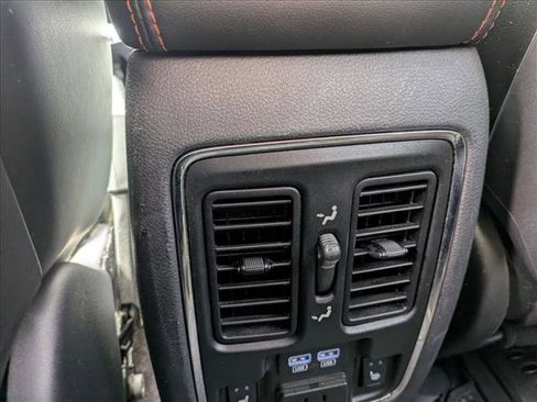 Used 2016 Jeep Grand Cherokee Limited 75th Anniversary RWD image 14