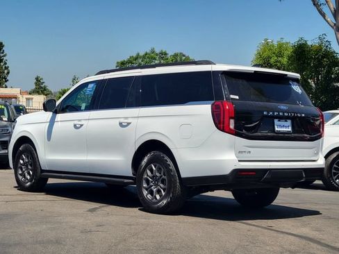 Certified 2025 Ford Expedition Max Active RWD image 2