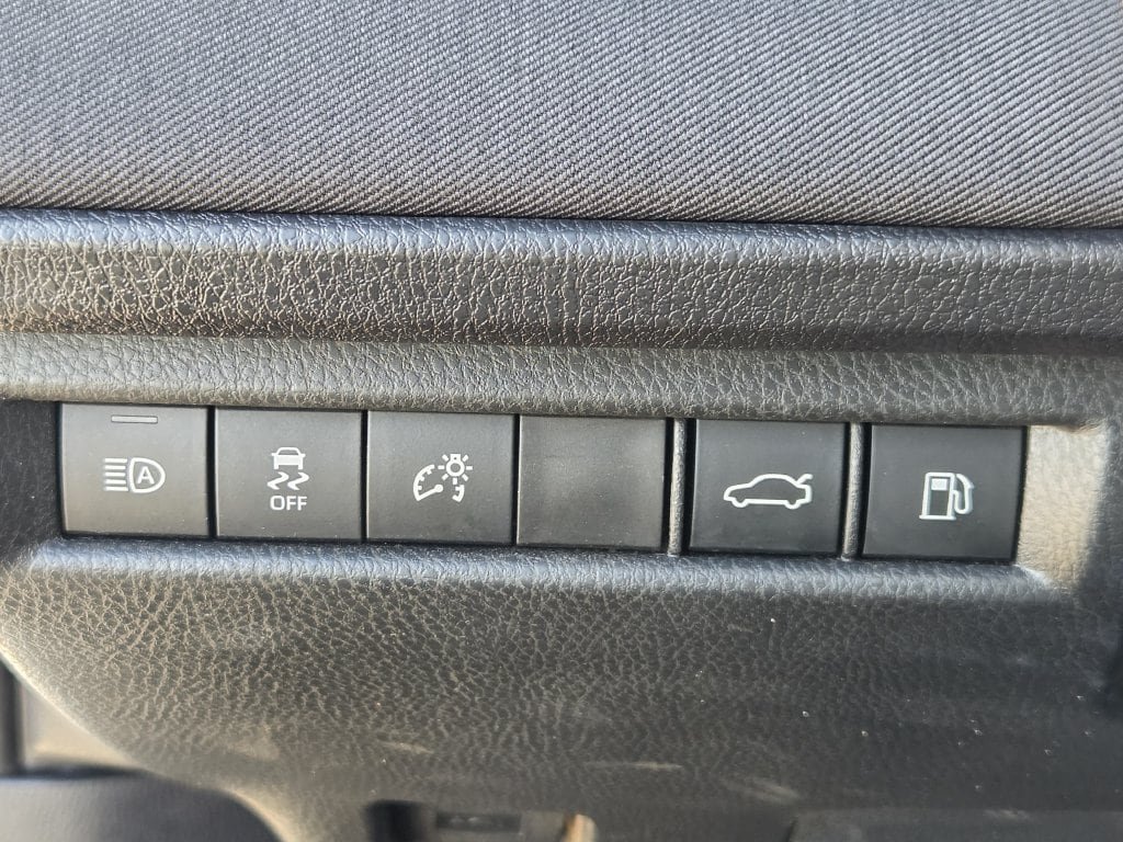 Used 2026 Toyota Camry LE FWD image 25