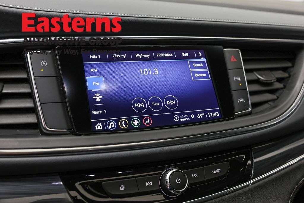 Used 2023 Buick Enclave Essence w/ Experience Buick Package FWD image 19