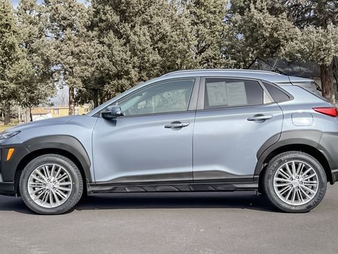 Used 2021 Hyundai Kona SEL w/ Cargo Package image 8