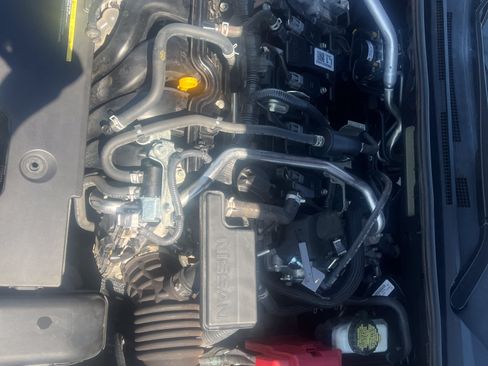 Used 2021 Nissan Sentra SV w/ SV Premium Package FWD image 21