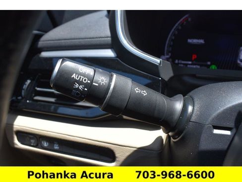 Certified 2024 Acura MDX SH-AWD image 10