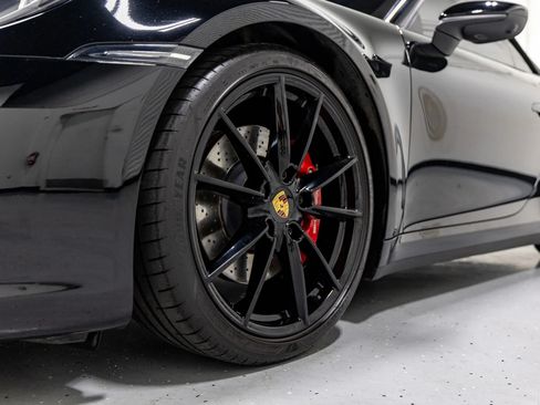 Used 2020 Porsche 911 Carrera S RWD image 47