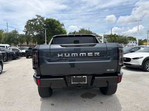 Used 2026 GMC Hummer EV 4x4 Crew Cab image 11
