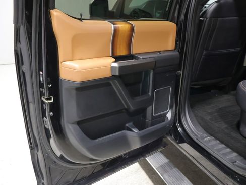 Used 2017 Ford F150 Limited AWD/4WD image 19