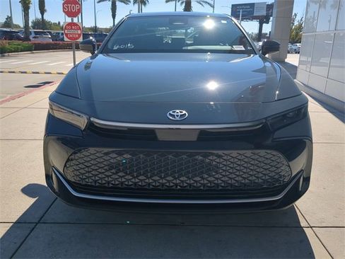 New 2026 Toyota Crown XLE image 8