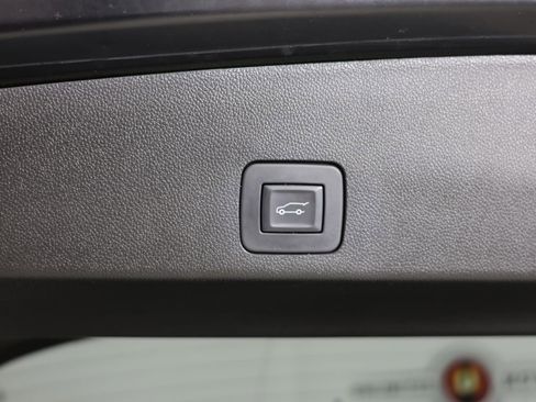 Used 2023 Buick Encore GX Select FWD image 28