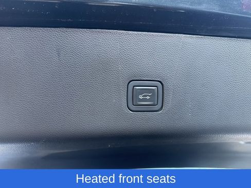 Certified 2021 Chevrolet Traverse LT w/ LT Premium Package image 18