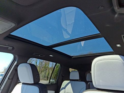 New 2026 Chevrolet Traverse High Country w/ LPO, Floor Liner Package FWD image 11