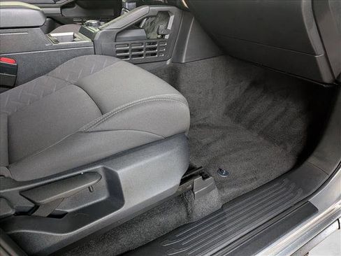 Used 2024 Toyota Tacoma SR5 image 15