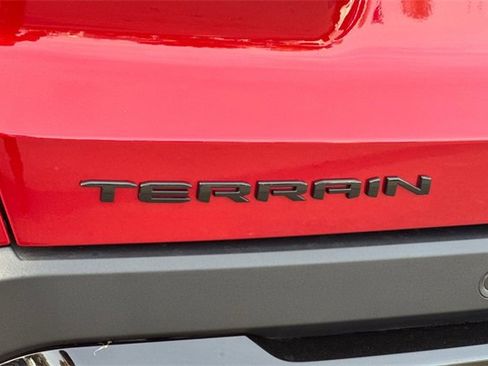 New 2026 GMC Terrain Elevation image 27