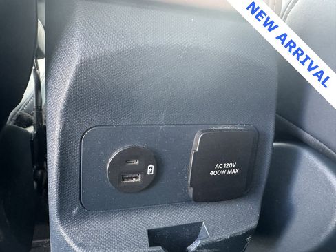 Used 2024 Ford Maverick Lariat w/ FX4 Off-Road Package image 17