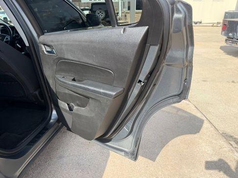 Used 2013 Chevrolet Equinox LT w/ Driver Convenience Package image 26