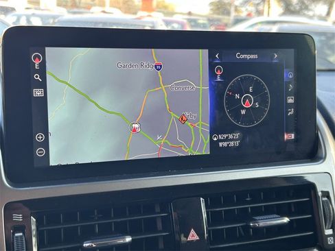 Used 2023 Lexus GX 460 Premium image 39