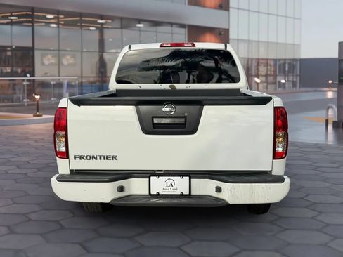 Used 2017 Nissan Frontier S RWD image 5