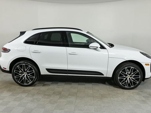 New 2026 Porsche Macan image 28