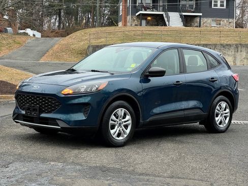 Used 2020 Ford Escape S image 2