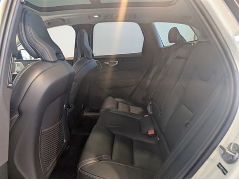 New 2026 Volvo XC60 B5 Ultra w/ Protection Package Premier image 24