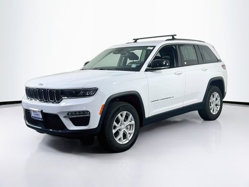 Used 2023 Jeep Grand Cherokee Limited image 1