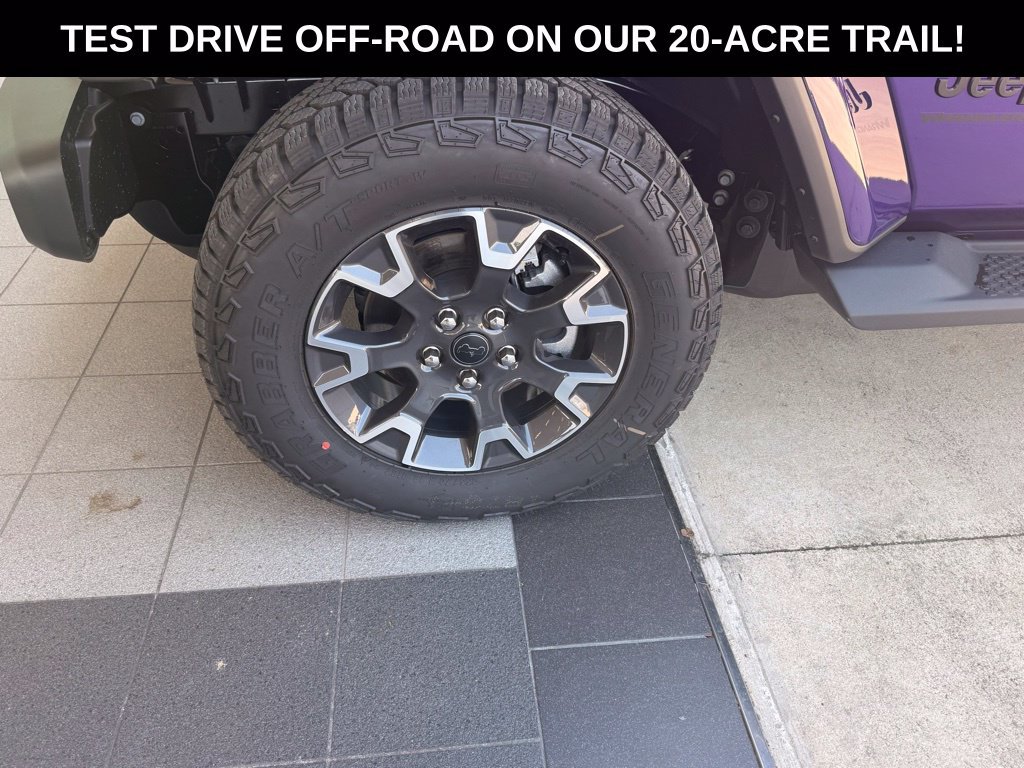 New 2026 Jeep Wrangler Unlimited Sahara AWD/4WD image 32