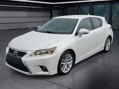 Used 2016 Lexus CT 200h w/ Accessory Package 2