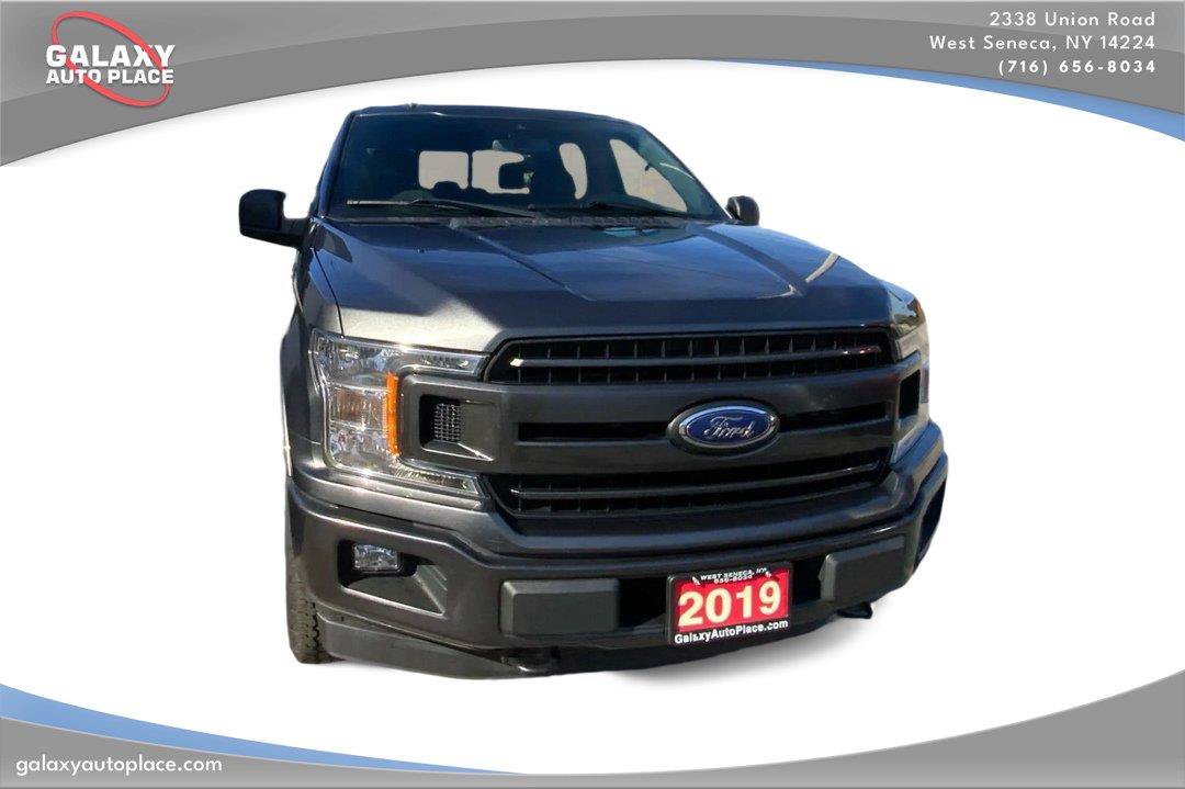 Used 2019 Ford F150 XLT w/ Equipment Group 302A Luxury AWD/4WD image 3
