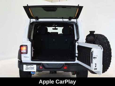 Used 2023 Jeep Wrangler Unlimited w/ Sun & Screen Package AWD/4WD image 9