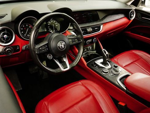 Used 2021 Alfa Romeo Stelvio Sprint w/ Sun & Sound Package image 7