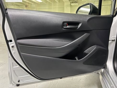 Certified 2023 Toyota Corolla LE image 37