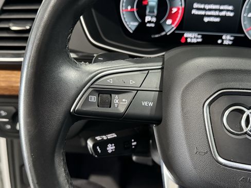 Used 2021 Audi Q5 Premium Plus w/ Premium Plus Package image 31