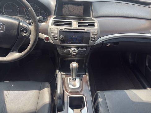 Used 2013 Honda Crosstour EX-L image 11
