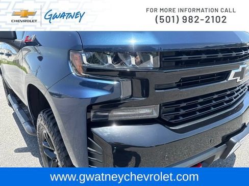 Used 2020 Chevrolet Silverado 1500 LT Trail Boss AWD/4WD image 13