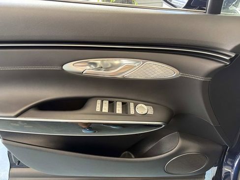 Used 2024 Genesis GV70 2.5T image 8