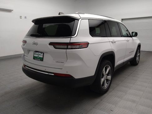 Used 2022 Jeep Grand Cherokee L Limited image 9