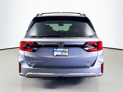 Used 2025 Honda Odyssey Touring image 23