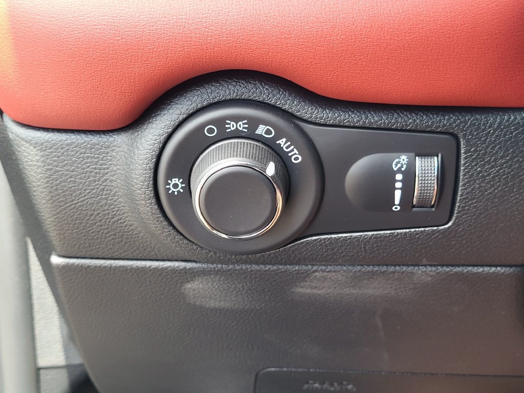 Used 2024 Dodge Durango SRT Hellcat AWD/4WD image 29